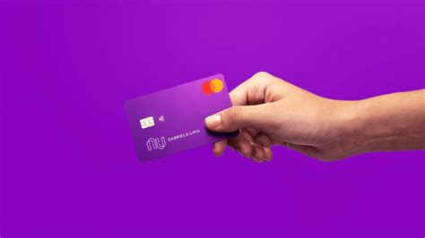 Nubank abre capital nos EUA e ultrapassa Itaú como banco mais valioso