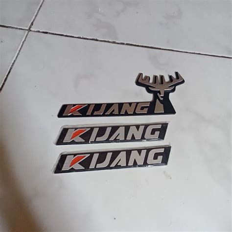 Jual Emblem Kijang Super Grand Jantan Rover Warna Silver Shopee Indonesia