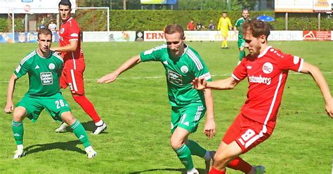 Fu Ball Fc Homburg Hofft Beim Spitzenreiter Stuttgart Auf Wende