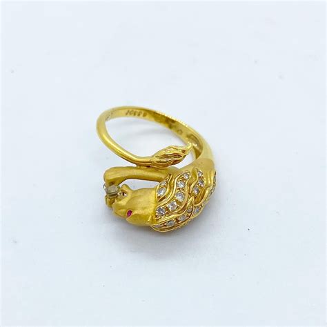 Carrera Y Carrera Karat Yellow Gold Lions Head Ring With Carat