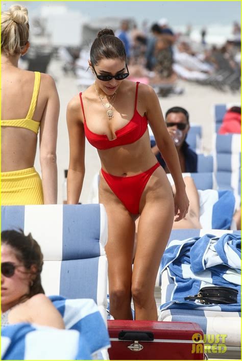 Photo Olivia Culpo Rocks Red Bikini In Miami With Devon Windsor 30