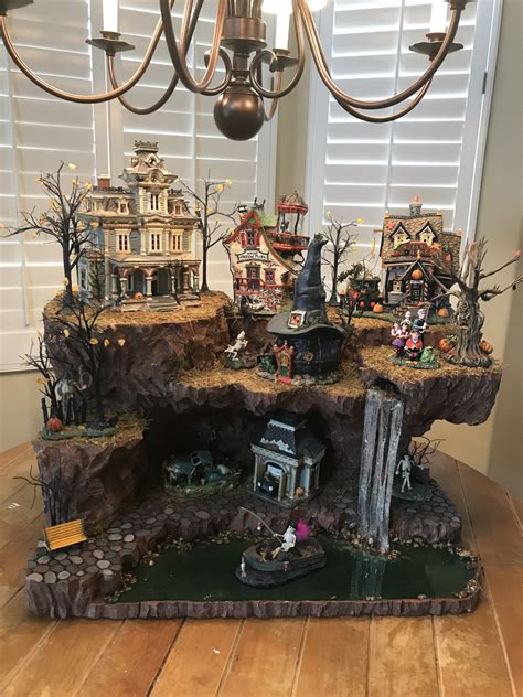 Spookytown Display Artofit