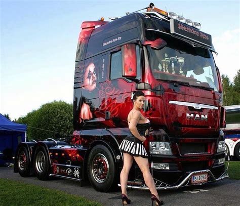 Pin By Antonio Lopes On Cargueiro Pesado Trucks And Girls Big Trucks