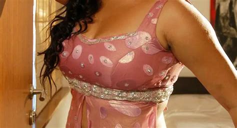 Tamil Actress Namitha Latest Hot Sexiest Photographs Galleries Hd Images