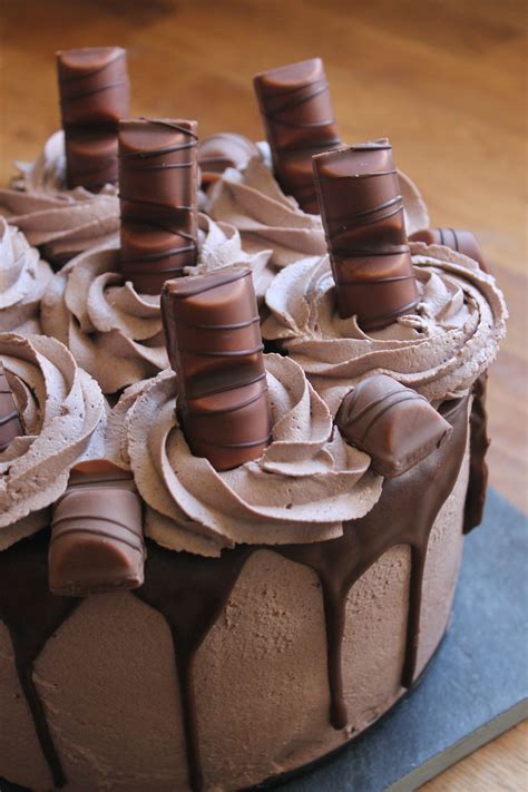 Gâteau kinder bueno Cookie Cake Recipe Cake Cookies Cupcake Cakes