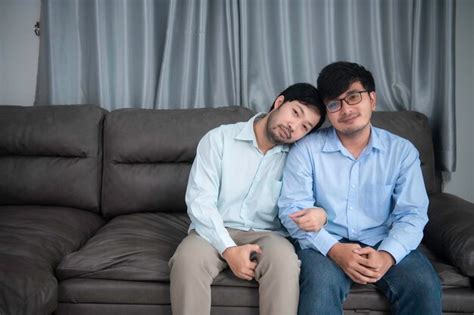 Pareja De Hombre Gay Con Concepto De Mes De Orgullo Manlgbt Foto Premium