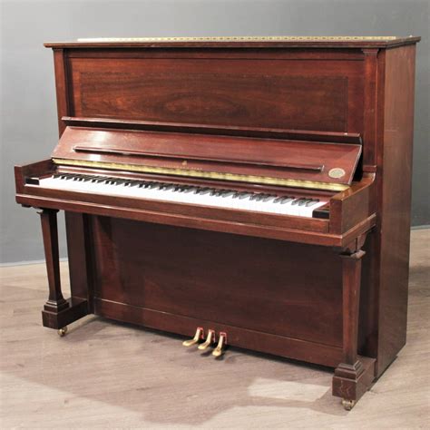 Upright Pianos