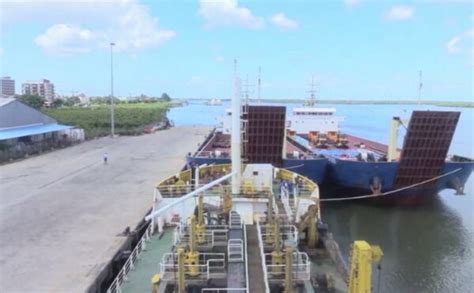 Quelimane 700 Africa Ports