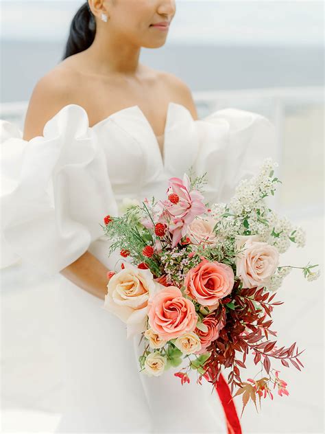 Magdalena Studios Modern Coastal Nuptials At Wave Resort