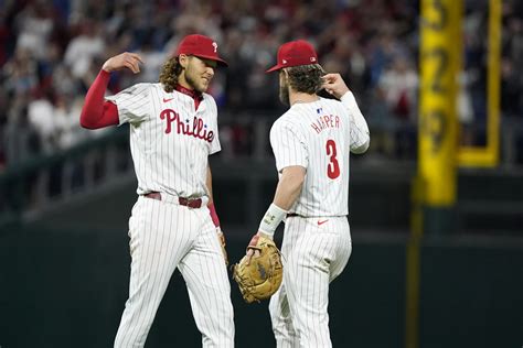 Schwarber And Realmuto Hit Home Runs Leading The Philadelphia Phillies