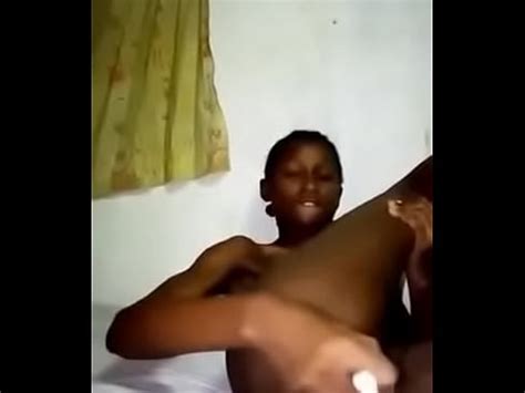 Jeune Dame Senvoit Une Bouteille Dans La Chatte Xvideos