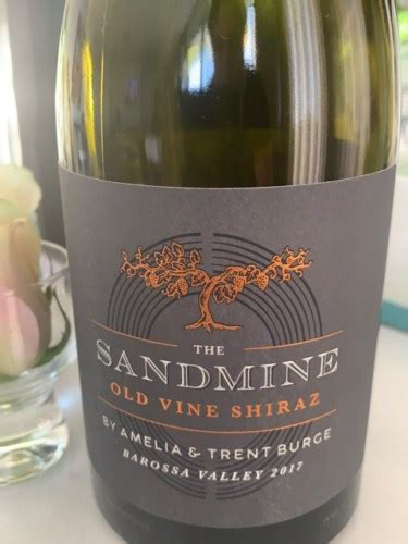 Amelia Trent Burge The Sandmine Old Vine Shiraz Vivino Australia