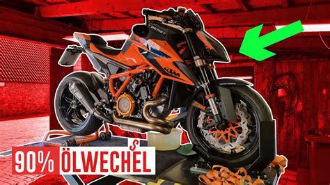 Lwechsel Bei Einer Ktm Superduke R Youtube