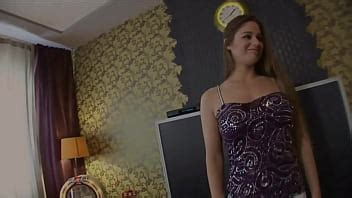 Follando A Mi Esposa Y A Mi Criada XVIDEOS