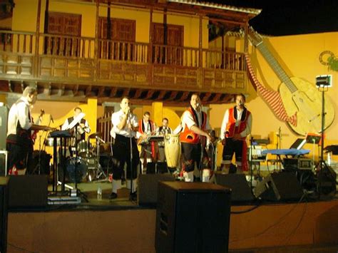 Chicharros Enlatados Baile De Magos De Tegueste