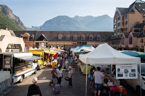 Marché de Saint Jean de Maurienne 3CMA