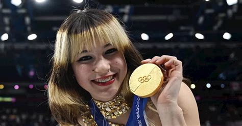 Us Figure Skaters Alysa Liu Amber Glenn Reveal Their Olympic Crushes