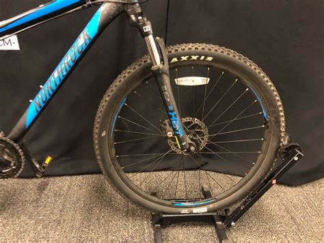 Black And Blue Northrock Xc27 21 Speed Front Suspension Mountain Bike