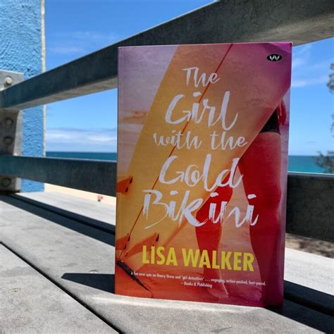 New Hot Sexy Nadia Walker Bikini Pics