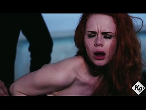 Natural Redhead Beauty Ella Hughes Submits For Big Cock XVIDEOS