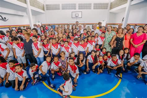 Cícero abre ano letivo em João Pessoa inauguração de mais uma