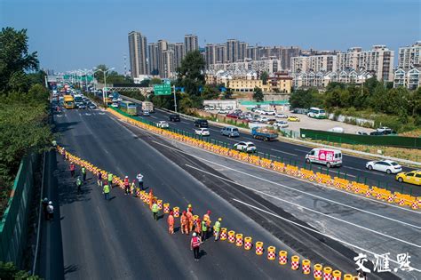 南京南部新城新建第一条道路顺利开通新华报业网