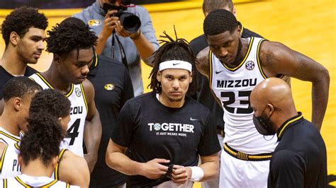 Ap Top 25 Mizzou Mens Basketball Falls Six Spots To No 18