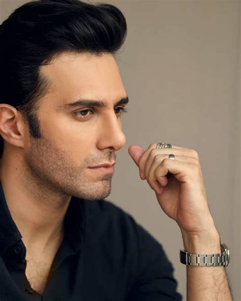 emmad irfani talked   struggle  depression reviewitpk