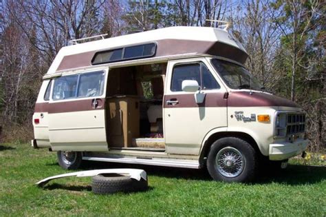 TopWorldAuto >> Photos of GMC Camper Van - photo galleries