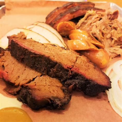 Foodie Spotlight: Sugarfire Smoke House | Fox 59