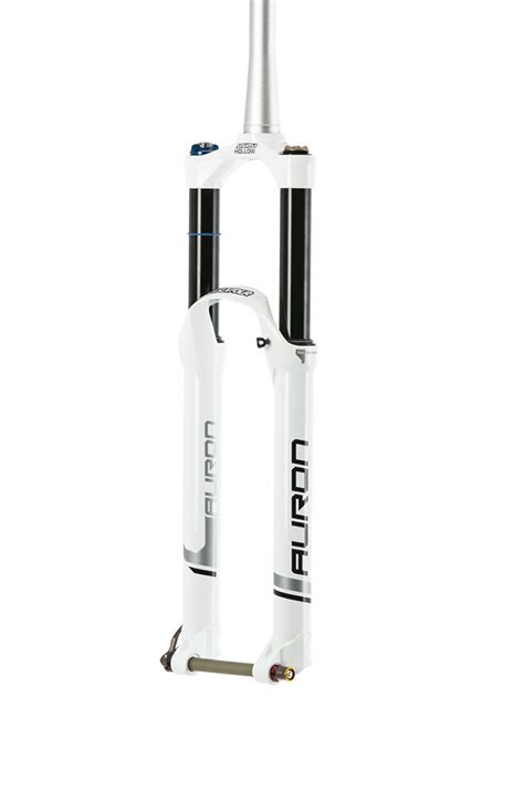 SR Suntour Auron 34 Forks - Reviews, Comparisons, Specs - Mountain Bike ...