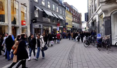 Top Walking Tours In Copenhagen Denmark To Explore The City