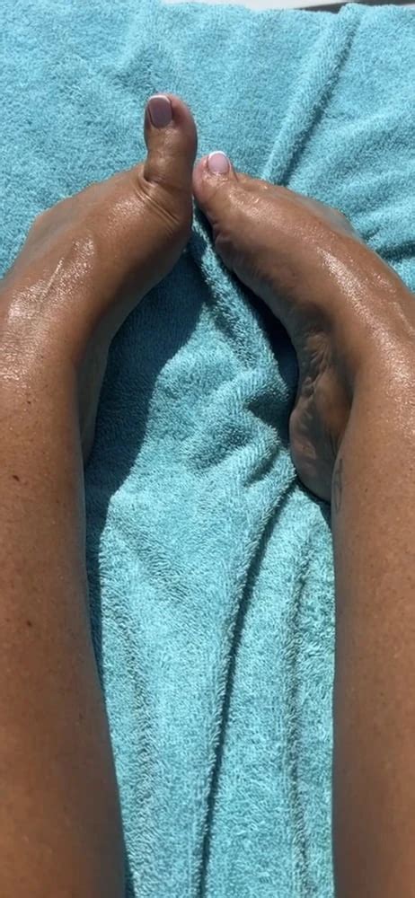 Sexy Fun Feet 13 Nude Pics XHamster
