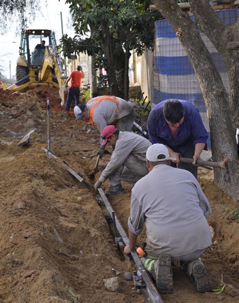 Avanzan Las Obras De Cord N Cuneta Y Veredas En Concordia Diario Junio