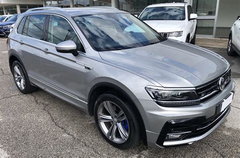 Volkswagen Tiguan Tdi Cv Scr Dsg Advanced R Line Motion