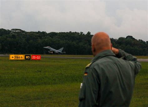 Team Luftwaffe On Twitter Hier Unser Erstes Bild Vom Ersten Touchdown