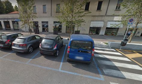 Parcheggi Le Strisce Blu Tornano A Pagamento L Araldo