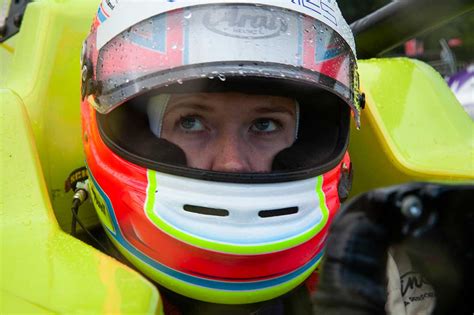 Alice Powell gets Formula E Rookie Test outing