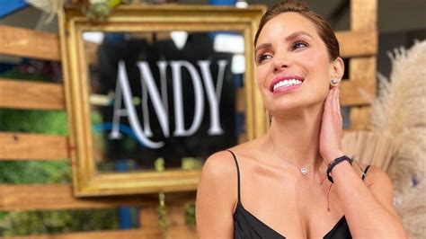 Andrea Escalona conquista en moderno bikini naranja y presume su baby bump El Heraldo de México