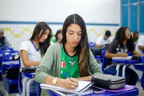 MUNDO DOWNLIRA AMPLIAÇÃO DO ENSINO INTEGRAL E FORTALECIMENTO DE