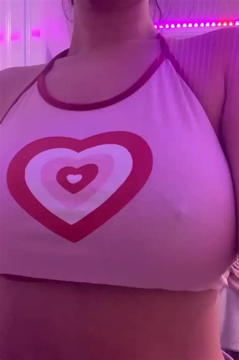 Dropping My Tits From My Halter Top OC Scrolller