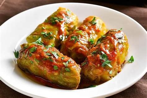 Ukrainian cabbage rolls recipe this traditional holubtsi recipe is easy ...