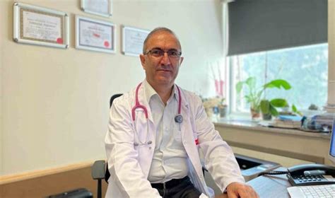 Çocuk Kardiyolojisi Uzmanı Prof Dr Cemşit Karakurt yeni doğan her