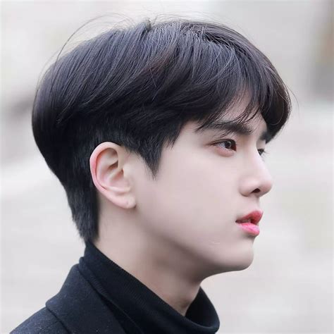 15 Ide Two Blocks Haircut Trend Rambut Khas Korea Allthingsbeauty