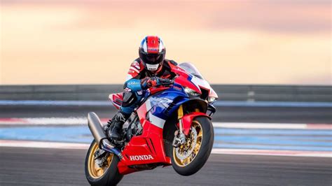 Honda Cbr Rr R Fireblade Sp Wallpaper K Anniversary Edition