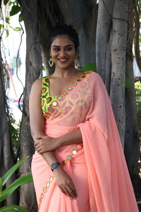 Actress Indhuja Ravichandran Hot Photos In Transparent Saree