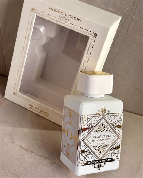 Badee Al Oud Honor Glory De Lattafa 100ml Perfumarte VIP