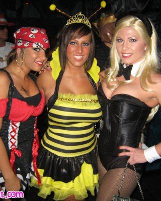 Melissa Midwest Strips And Spreads Before Suck And Fuck Porn Pictures Xxx Photos Sex Images