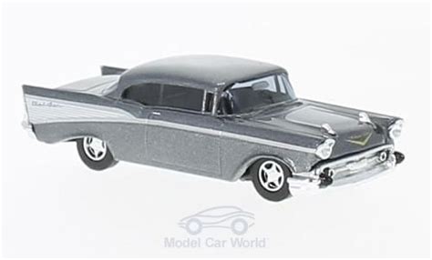 Diecast Model Cars Chevrolet Bel Air 1957 118 Highway 61 1957 Sedan Black 2 Portes Alldiecast