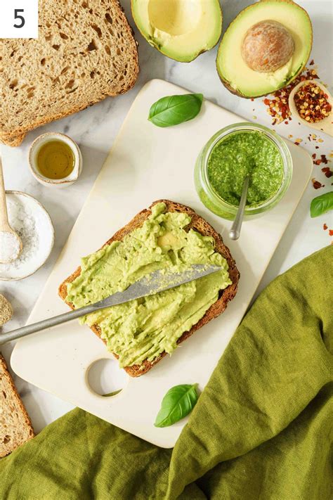 Viral Pesto Eggs - Gathering Dreams